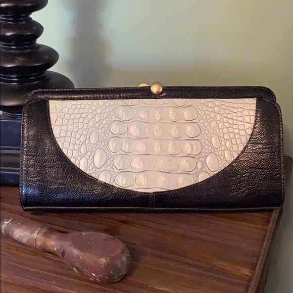 Brahmin Handbags - Rare BRAHMIN Clutch *PRICE IS FIRM*